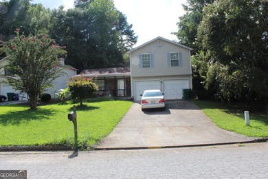 (private lake, pond, creek) Home For Sale in Lithonia Georgia