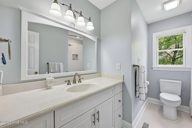 Outstanding curb appeal in this meticulously kept and upgraded - photo 42