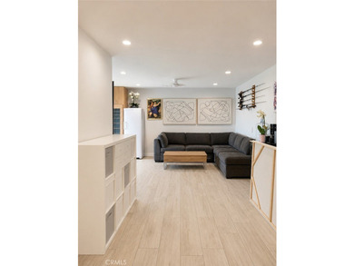 Stunning Fully Renovated Waterfront Condo with Marina Views - photo 8