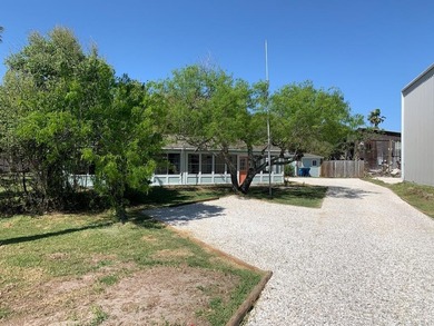 GREAT INVESTMENT OPPORTUNITY & LOCATION!!Enjoy this relaxing - photo 3