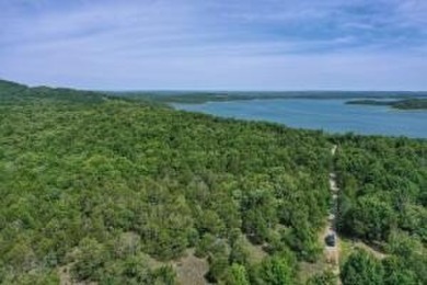 Bull Shoals Lake Acreage For Sale in Flippin Arkansas