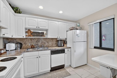 IMPACT WINDOS! Low down Payment This first-floor residence - photo 2