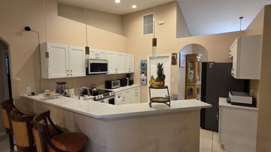 3 BR 2 BA 2 CG CBS home in western PSL. This great location - photo 2
