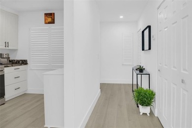 FURNISHED LAKEFRONT CORNER UNIT CONDO in the desirable Cypresses - photo 14