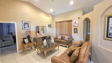 3 BR 2 BA 2 CG CBS home in western PSL. This great location - photo 6