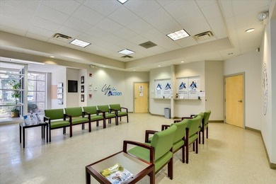 This +/-9,000 SF medical office building offers a prime - photo 22
