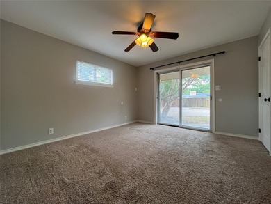 So much to like about this home! Great curb appeal with majestic - photo 24