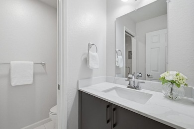 Welcome to 405 Clearview Drive! This thoughtfully updated - photo 25