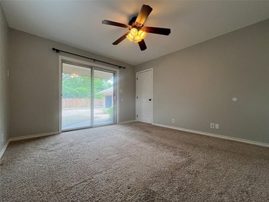So much to like about this home! Great curb appeal with majestic - photo 25