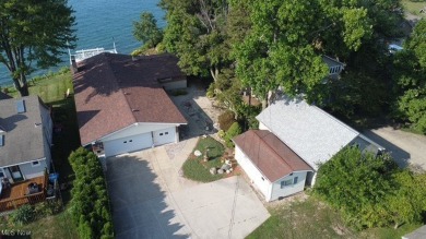 Lake Home For Sale in Mentor on The Lake, Ohio