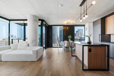 Northwest Corner! Updated unit featuring 2 spacious bedrooms