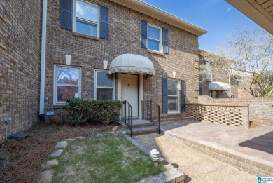 Cahaba River Townhome/Townhouse Sale Pending in Hoover Alabama