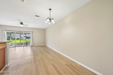 Welcome to this beautiful townhome offering 3 spacious bedrooms - photo 8