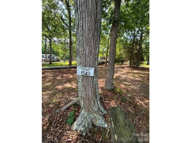 Enjoy lake living in this 2 bed, 2 bath home on beautiful High - photo 13