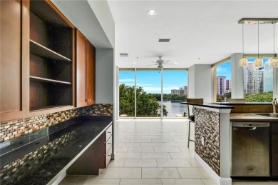 Experience Elevated Lakeview Living in the Heart of Downtown - photo 13