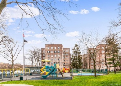 Facing West with a Skyline View, this Unit is Full of Natural - photo 25