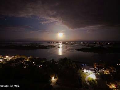 An extraordinarily rare offering along the Intracoastal Waterway - photo 27