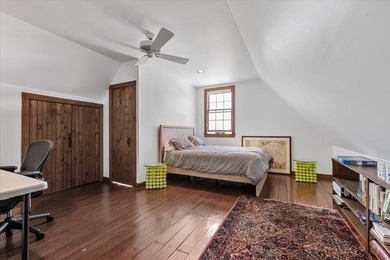 Discover this elegant Water Mill summer retreat, perfectly - photo 28