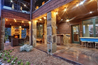 Eagle's Nest View with Rocky Mountain Vibe-Texas Chic at its - photo 33
