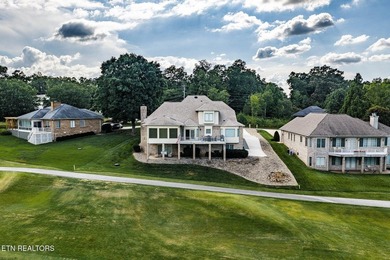 **Stunning Elevated Golf Course & Lake View All-Brick Home in - photo 7