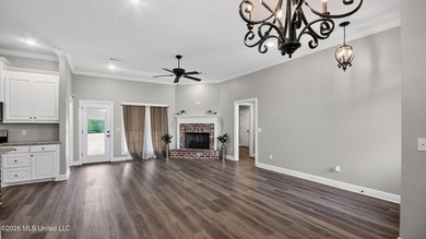 Seller is offering $5000 in buyer closing costs! Like-New Home - photo 9
