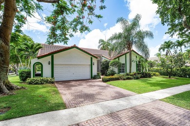 Welcome to New Floresta, one of Central Boca Raton's most - photo 3