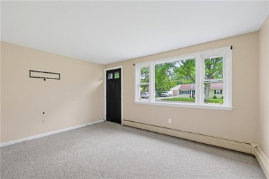 Charming 3-bedroom, 1-bath ranch offering comfortable - photo 12