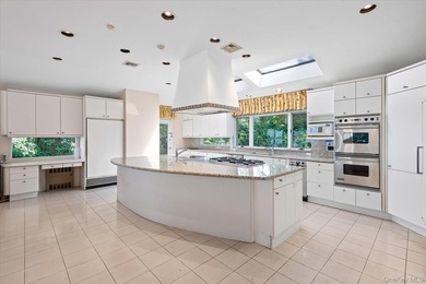 Welcome to an extraordinary opportunity to own a magnificent - photo 20