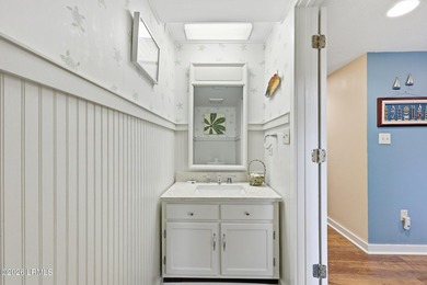 Less than a 5-minute walk to the beach! Your personal oasis - photo 21