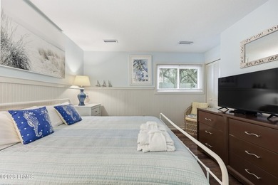 Less than a 5-minute walk to the beach! Your personal oasis - photo 23