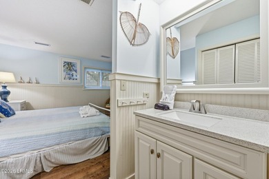 Less than a 5-minute walk to the beach! Your personal oasis - photo 24
