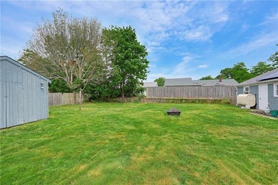 Charming 3-bedroom, 1-bath ranch offering comfortable - photo 31