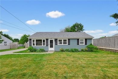 Charming 3-bedroom, 1-bath ranch offering comfortable - photo 34