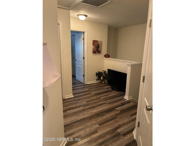 Welcome to this spacious 3-bedroom, 2.5-bath townhome offering 1 - photo 9