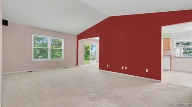Comfortable living, Northville style. Nestled in Northridge - photo 4