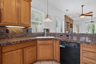 Welcome to this freshly updated 1,764 sq. ft. Canterbury Model - photo 10