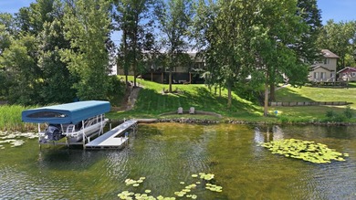 Wake up to breathtaking views of highly sought-after Long Lake! - photo 34