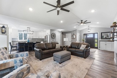 Wake up to breathtaking views of highly sought-after Long Lake! - photo 44