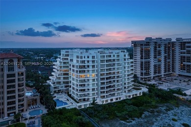 Spanning the entire sixth floor of the prestigious Aragon's - photo 1