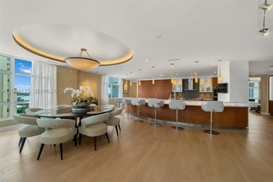 Spanning the entire sixth floor of the prestigious Aragon's - photo 8