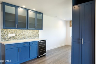 PREMIUM GOLF COURSE LOT! Stunning remodeled single-level home on - photo 10