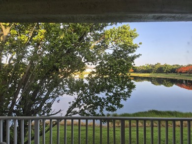 Welcome to this WATERFRONT END UNIT TOWNHOME in Emerald Lakes of - photo 2