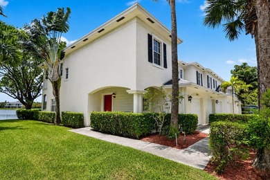 Welcome to this WATERFRONT END UNIT TOWNHOME in Emerald Lakes of - photo 6