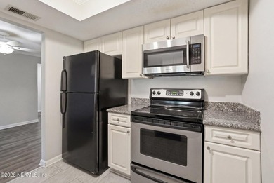ONLINE AUCTION - Bidding Ends July 30 at 2pm - Selling at or - photo 4