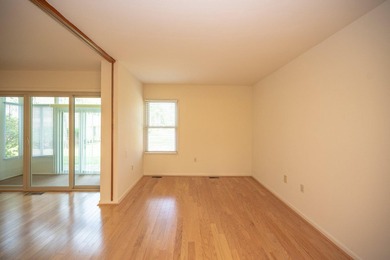 Perfect for easy senior living at Leisure World! Building side - photo 14