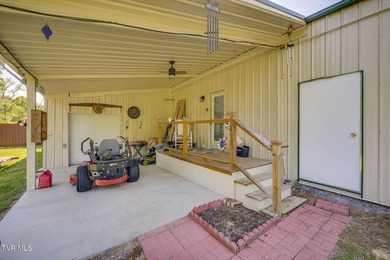 Luxury Living with Exceptional Craftsmanship. Welcome to this - photo 42