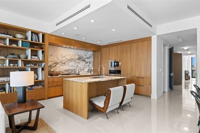 THIS IS A DREAM ! Magnificent Unit With Direct Ocean - photo 6