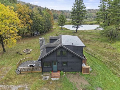Fabulous Property with ponds, rushing streams, huge acreage & a - photo 5