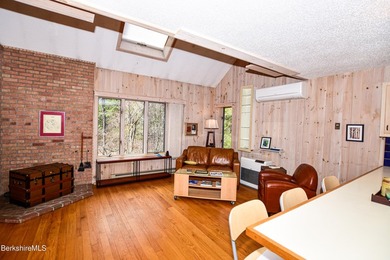 Nice 3 bedroom contemporary home set on over nine acres with - photo 5