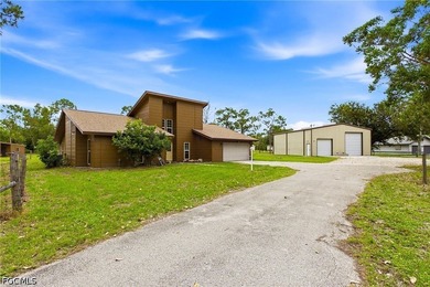 *** YOUR CABIN IN THE WOODS *** Discover one of Cape Coral's - photo 12